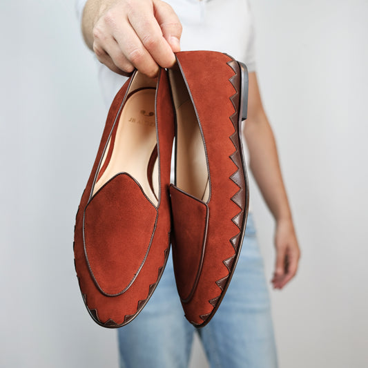 Smoking Slipper | The Great White