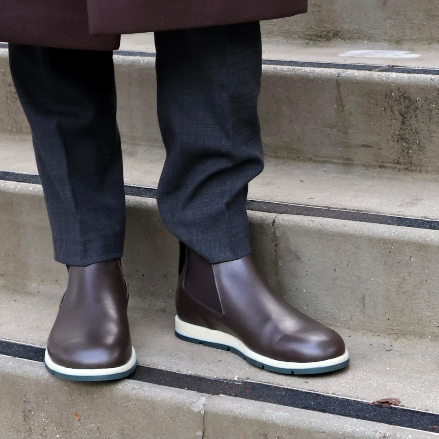 JB Ander Chelsea boots brown leather